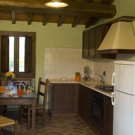 Aparthotel Borgo Le Capannelle Castel Ritaldi Exteriér fotografie
